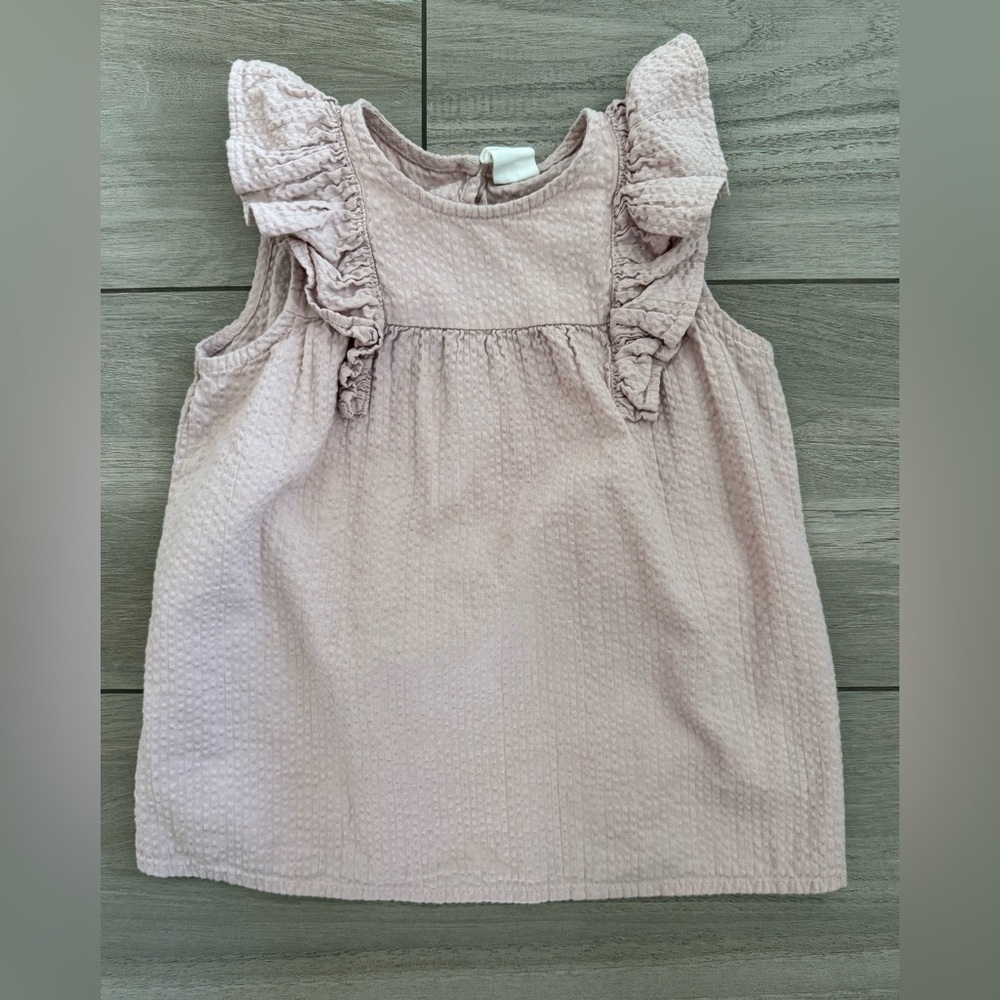 Pink Ruffle Top and Blue old navy skinny Jeans - Picture 4 of 5